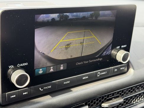 Used 2025 Honda HR-V LX image 18