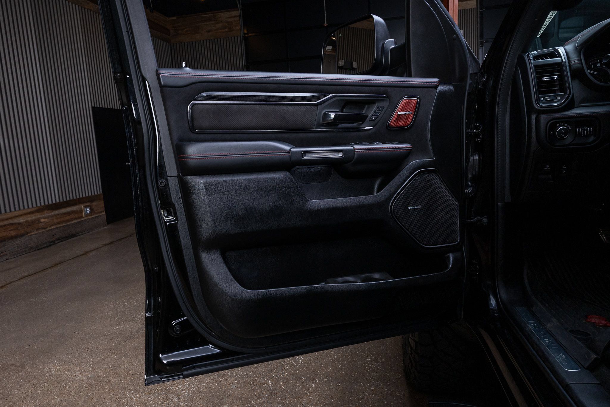 Used 2022 RAM 1500 TRX w/ TRX Level 2 Equipment Group AWD/4WD image 38
