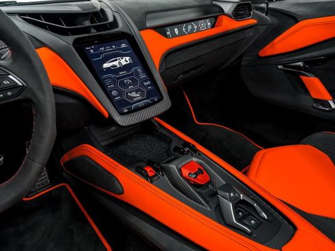 Used 2024 Lamborghini Revuelto AWD/4WD image 22