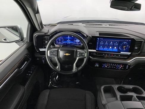 Certified 2023 Chevrolet Silverado 1500 LT AWD/4WD image 15