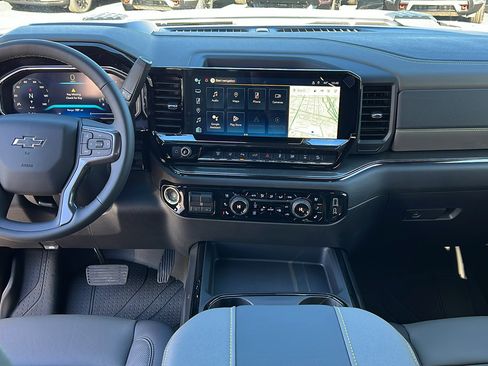 New 2026 Chevrolet Silverado 2500 ZR2 w/ LPO, Dark Essentials Package image 18