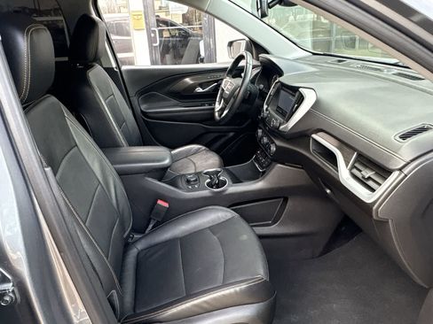 Used 2021 GMC Terrain SLT w/ Elevation Edition image 13