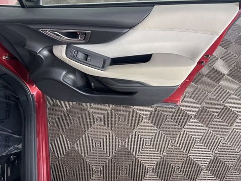 Used 2022 Subaru Forester Premium image 9