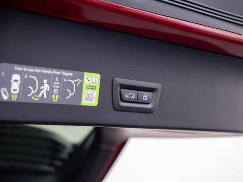 New 2026 BMW X3 xDrive30 w/ M Sport Package AWD/4WD image 36