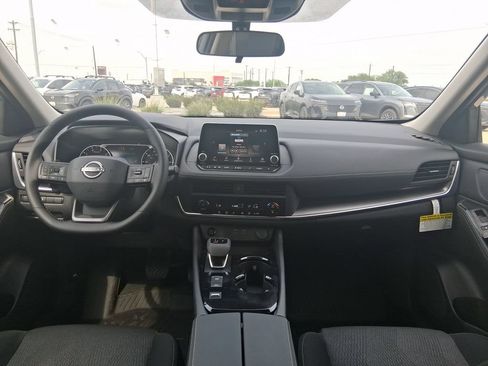 New 2026 Nissan Rogue SV FWD image 13