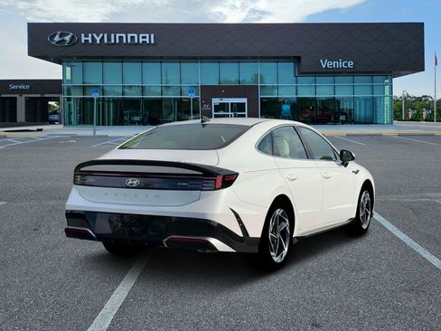 New 2026 Hyundai Sonata SEL FWD image 27