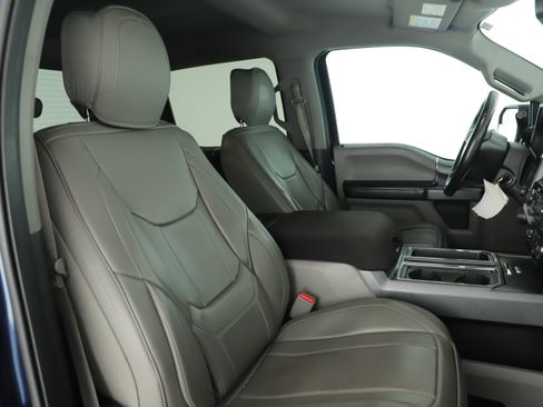 Used 2016 Ford F150 XLT w/ Equipment Group 301A Mid AWD/4WD image 4