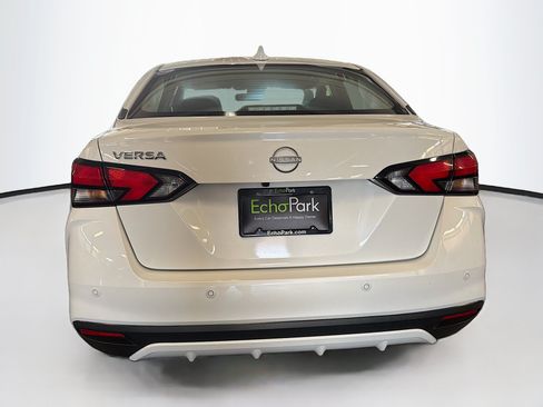 Used 2025 Nissan Versa SV w/ Trunk Package FWD image 7