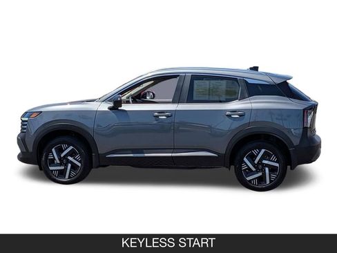 Certified 2026 Nissan Kicks SV FWD image 5