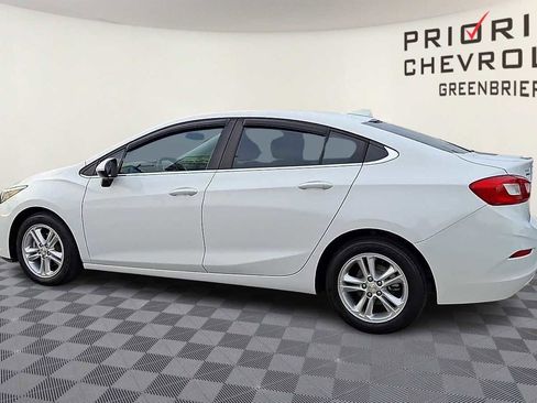 Certified 2017 Chevrolet Cruze LT image 6