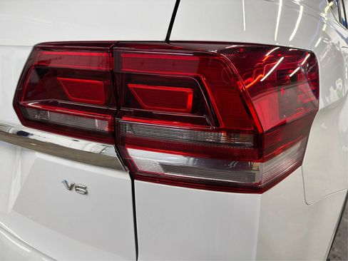 Used 2019 Volkswagen Atlas SE FWD image 46