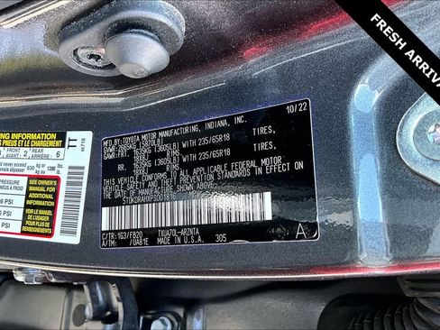 Used 2023 Toyota Highlander L FWD image 18