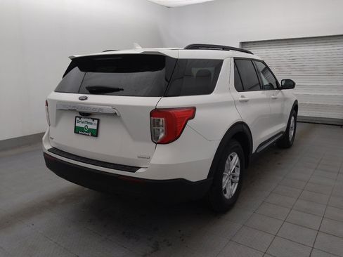 Used 2020 Ford Explorer XLT image 9