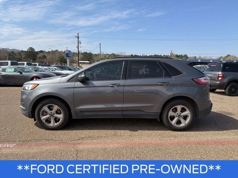 Certified 2021 Ford Edge SE image 5