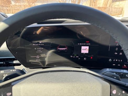 Certified 2025 Audi Q6 e-tron Premium Plus w/ Premium Plus image 15