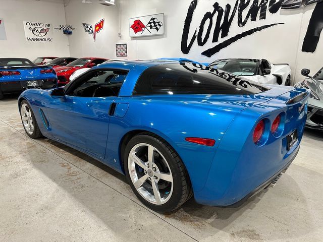 Used 2008 Chevrolet Corvette Coupe w/ Z51 Performance Package RWD image 17
