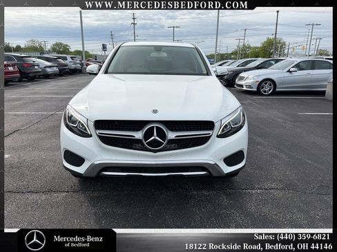 Used 2017 Mercedes-Benz GLC 300 4MATIC Coupe image 2