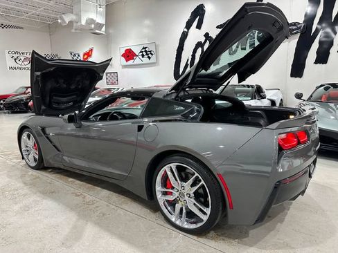 Used 2016 Chevrolet Corvette Stingray Coupe RWD image 31