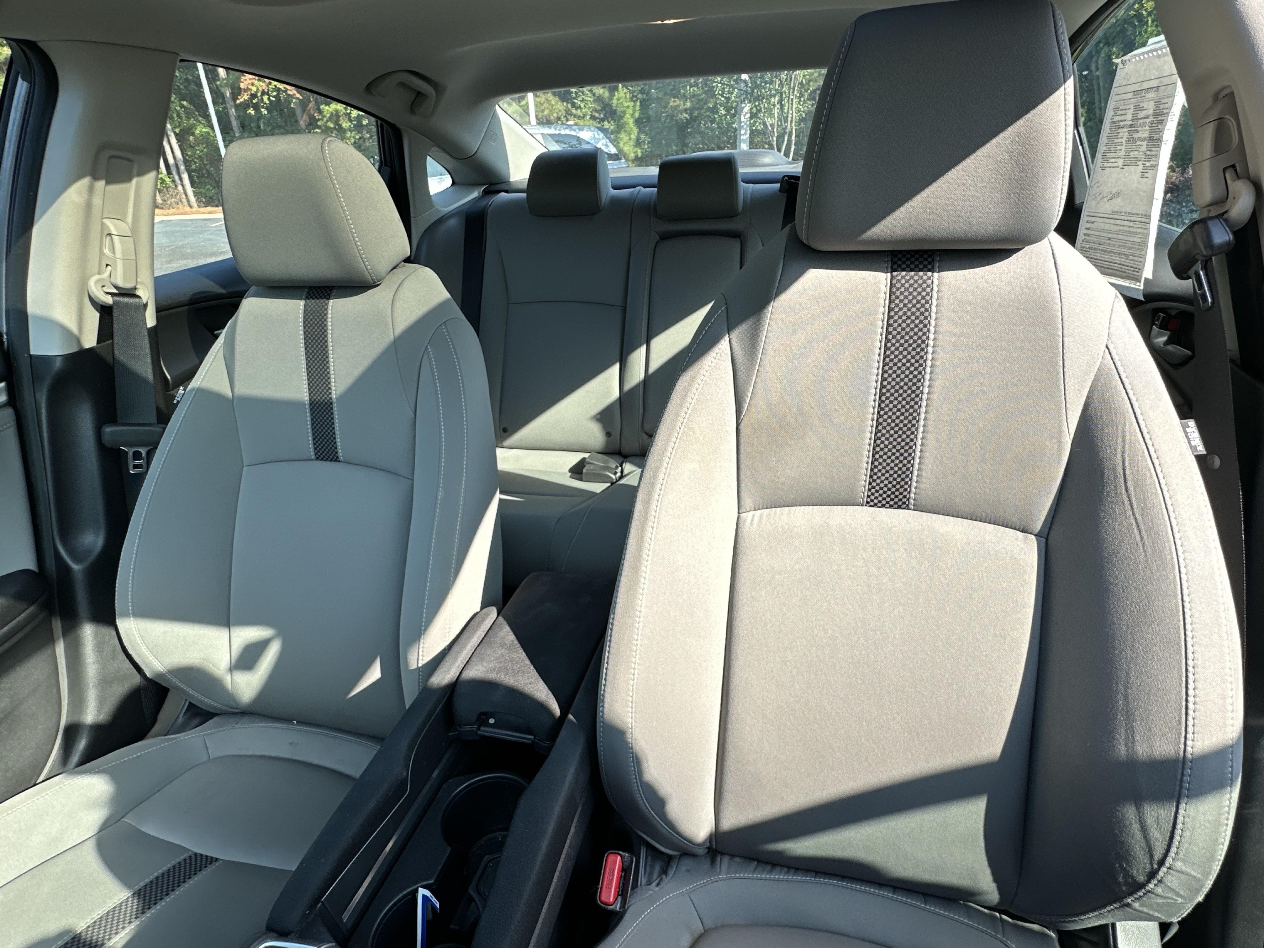Used 2019 Honda Civic EX image 8