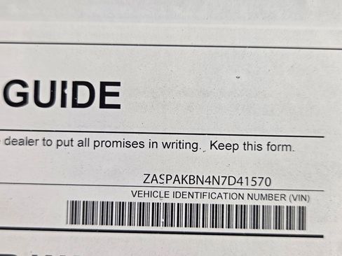 Used 2022 Alfa Romeo Stelvio Veloce image 33