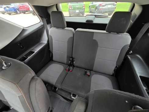 Used 2018 Chevrolet Traverse LT w/ LPO, Floor Liner Package AWD/4WD image 27