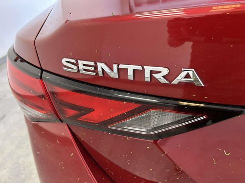 Used 2024 Nissan Sentra SV FWD image 10