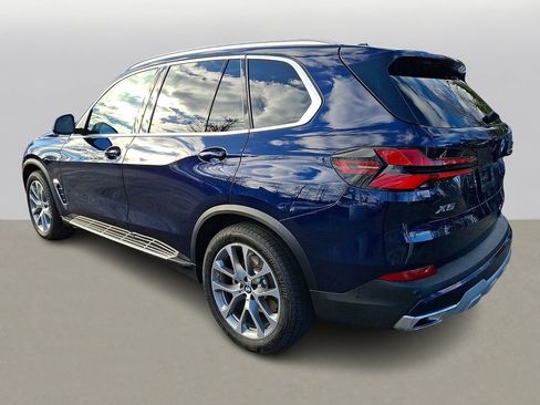 Certified 2024 BMW X5 xDrive40i w/ Premium Package AWD/4WD image 5