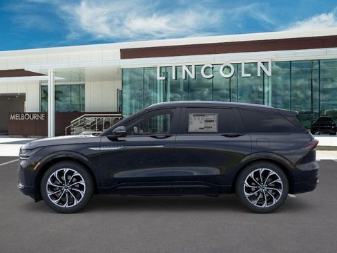 New 2026 Lincoln Nautilus Reserve AWD/4WD image 3