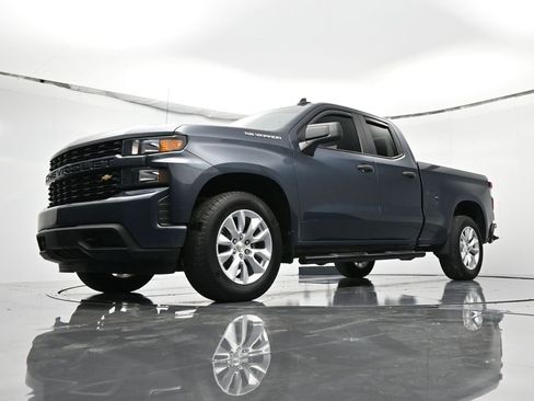 Certified 2021 Chevrolet Silverado 1500 Custom image 34