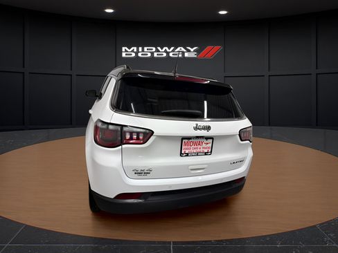 Used 2025 Jeep Compass Limited AWD/4WD image 6