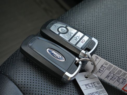 Certified 2021 Ford F150 Lariat w/ Equipment Group 502A High image 38