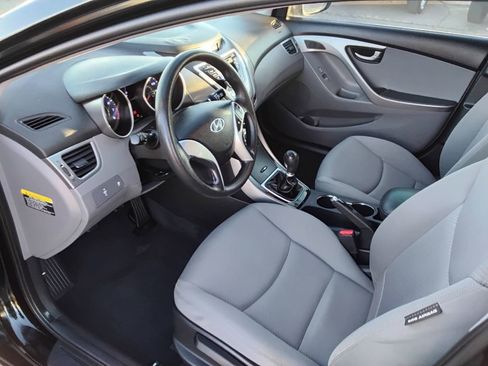 Used 2012 Hyundai Elantra GLS w/ Comfort Pkg 2 image 10