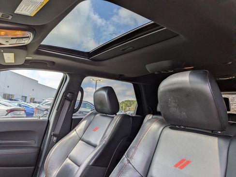 Used 2024 Dodge Durango GT image 16