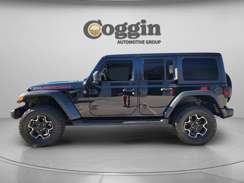 Used 2023 Jeep Wrangler Unlimited Rubicon w/ Cold Weather Group image 2