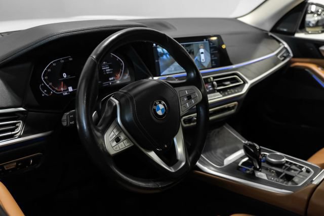 Used 2020 BMW X7 xDrive40i w/ Premium Package AWD/4WD image 18