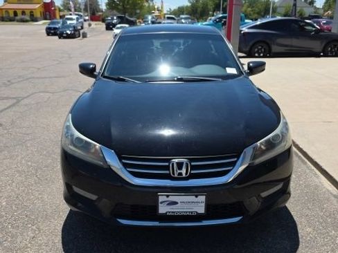 Used 2015 Honda Accord Sport image 8