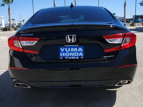 Used 2022 Honda Accord Sport image 6