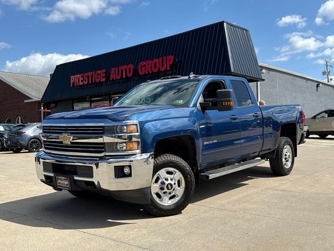 Used 2015 Chevrolet Silverado 2500 LT w/ LT Convenience Package AWD/4WD image 18