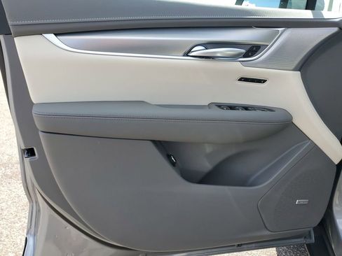 New 2025 Cadillac XT5 Premium Luxury image 23