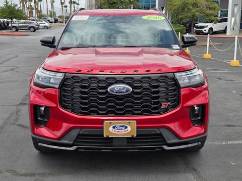 Certified 2025 Ford Explorer ST w/ Sun And Sound Package AWD/4WD image 8
