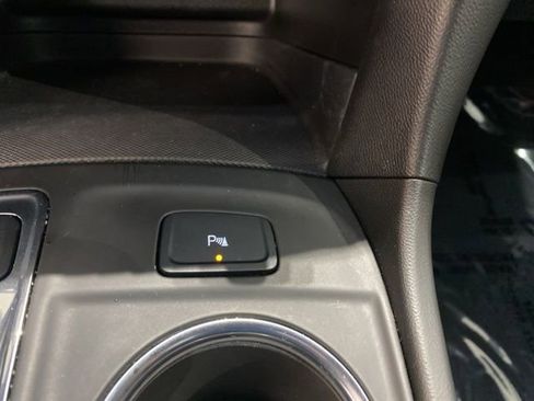 Certified 2022 Chevrolet Equinox LT image 25