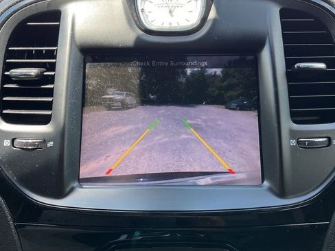 Used 2016 Chrysler 300 S RWD image 11
