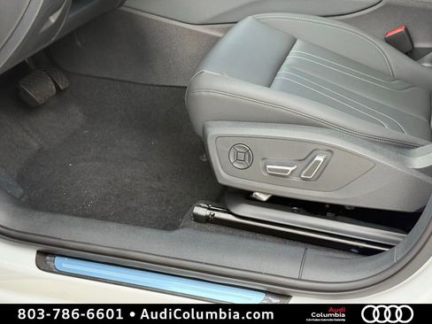 New 2026 Audi Q3 quattro 2.0T AWD/4WD image 21