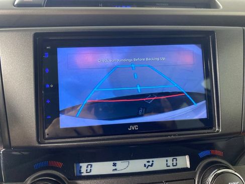 Used 2014 Toyota RAV4 Limited w/ Technology Package AWD/4WD image 21
