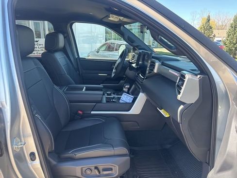 New 2026 Toyota Tundra Limited AWD/4WD image 19