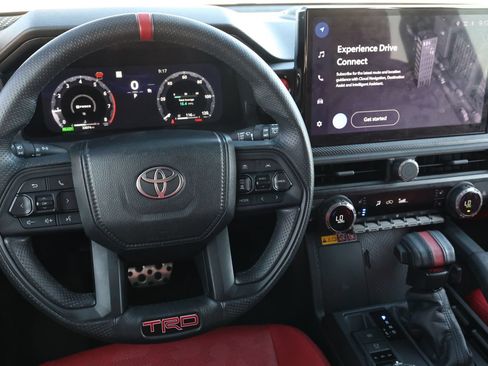 Used 2025 Toyota 4Runner TRD Pro AWD/4WD image 19