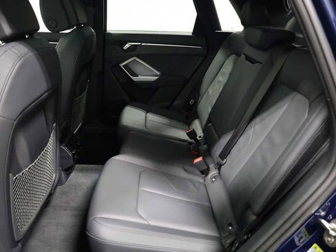 Certified 2025 Audi Q3 2.0T Premium w/ Convenience Package image 33