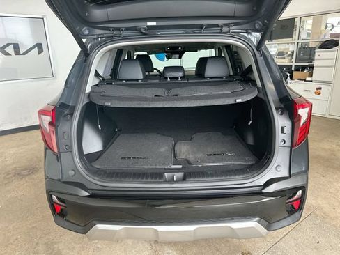 Certified 2024 Kia Seltos SX w/ SX Sunroof Package AWD/4WD image 23