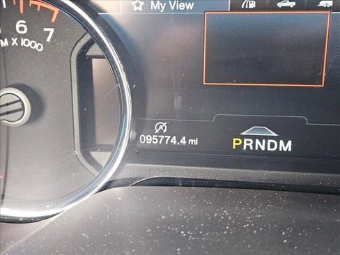 Certified 2019 Ford F150 Lariat w/ Equipment Group 502A Luxury image 11