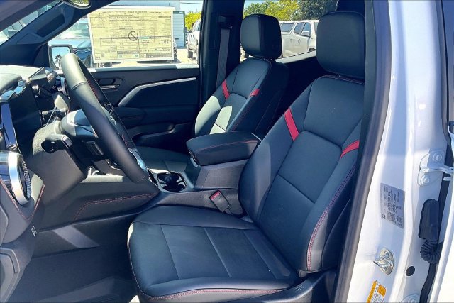 New 2026 Chevrolet Colorado Z71 w/ Technology Package AWD/4WD image 9